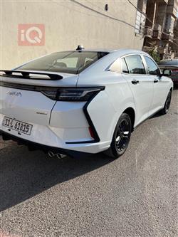 Dongfeng Shine